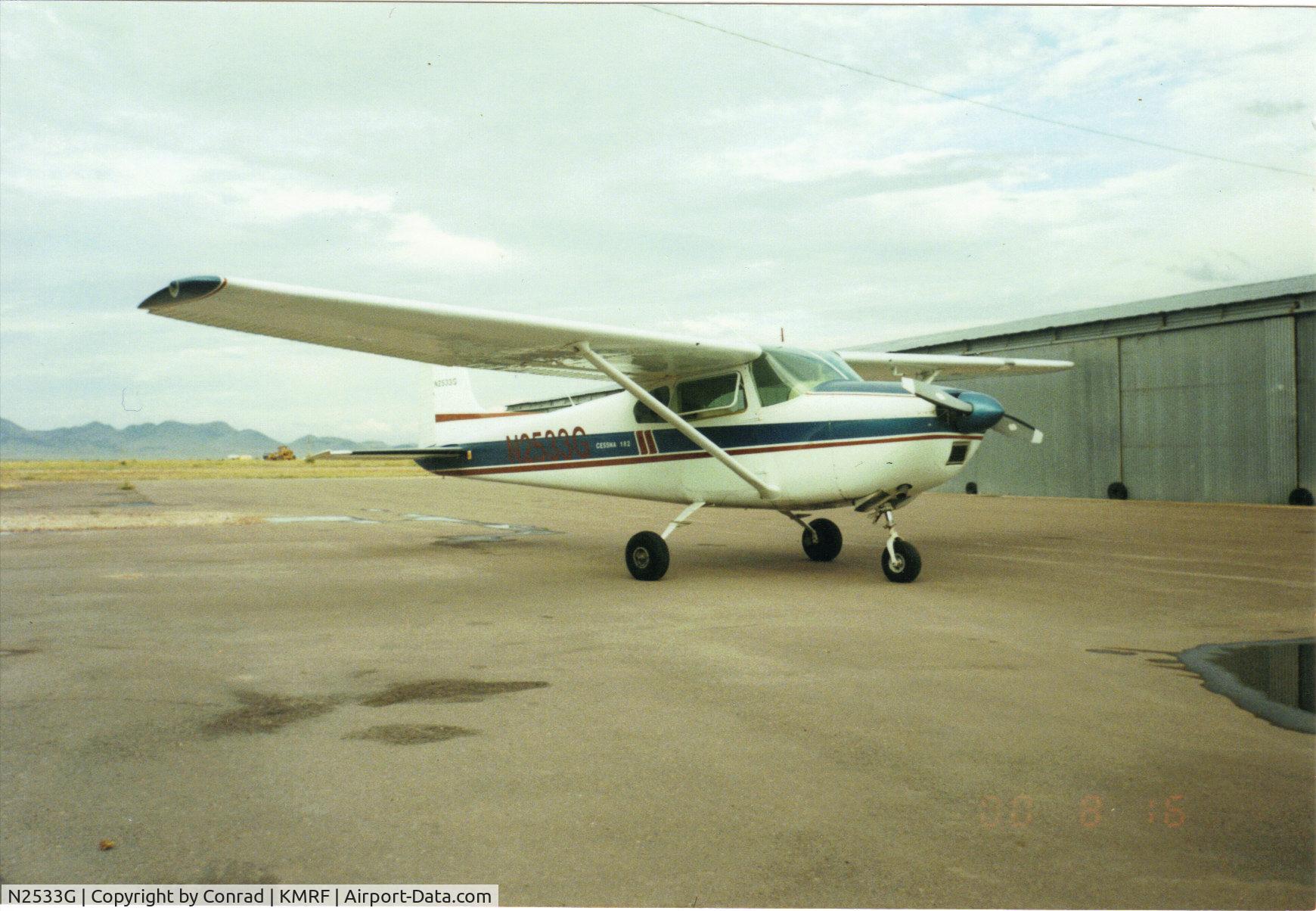 N2533G, 1959 Cessna 182B Skylane C/N 51833, After wash job in Marfa, TX