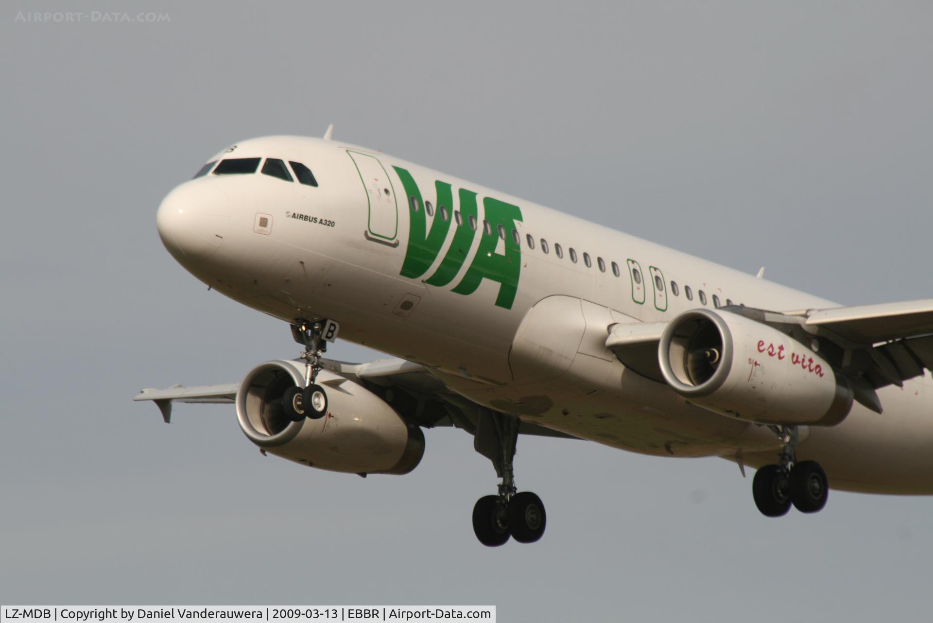 LZ-MDB, 2007 Airbus A320-214 C/N 3125, arrival of flight FQ5503 to rwy 25L