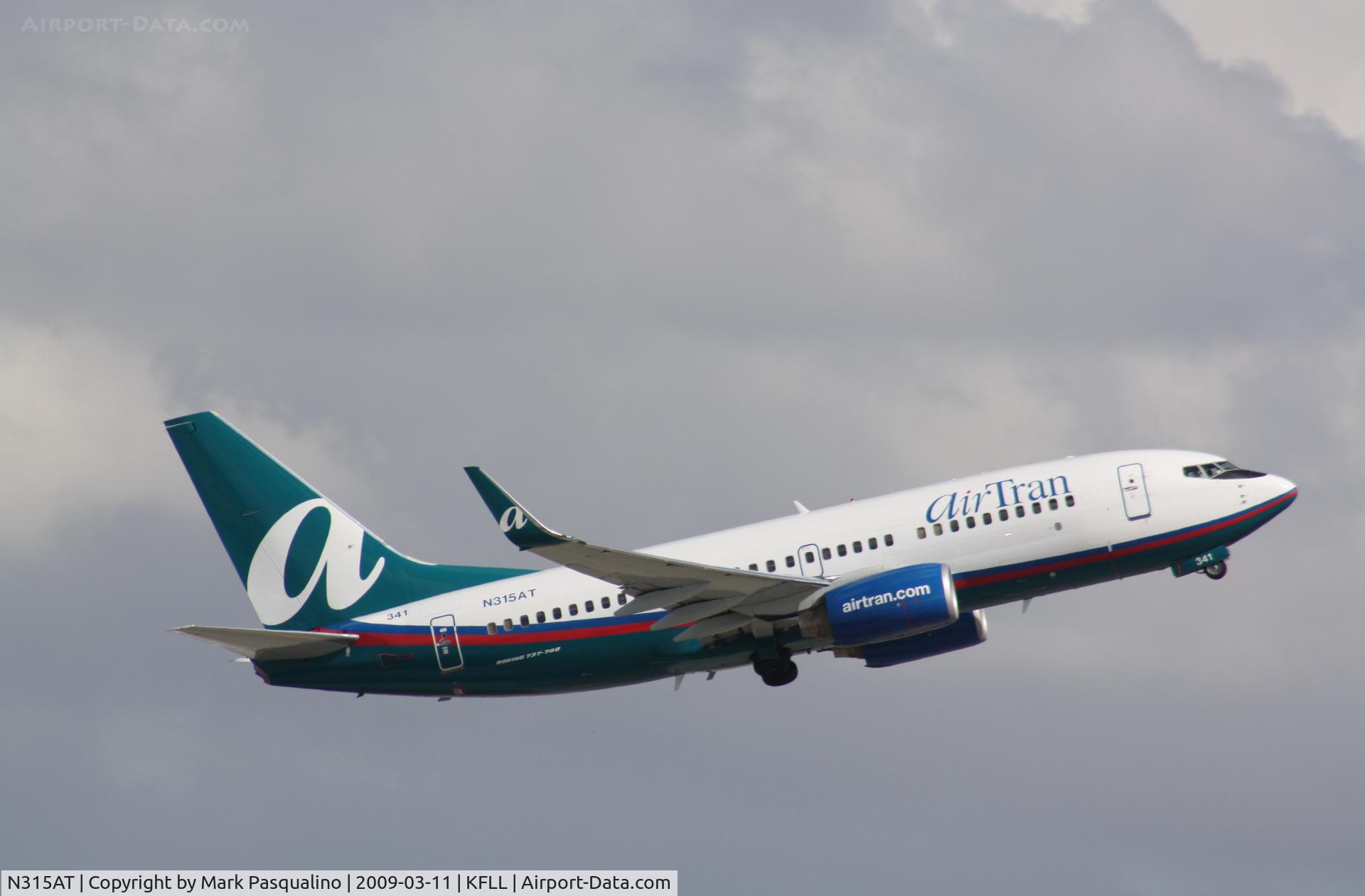 N315AT, 2007 Boeing 737-7BD C/N 35788, Boeing 737-700