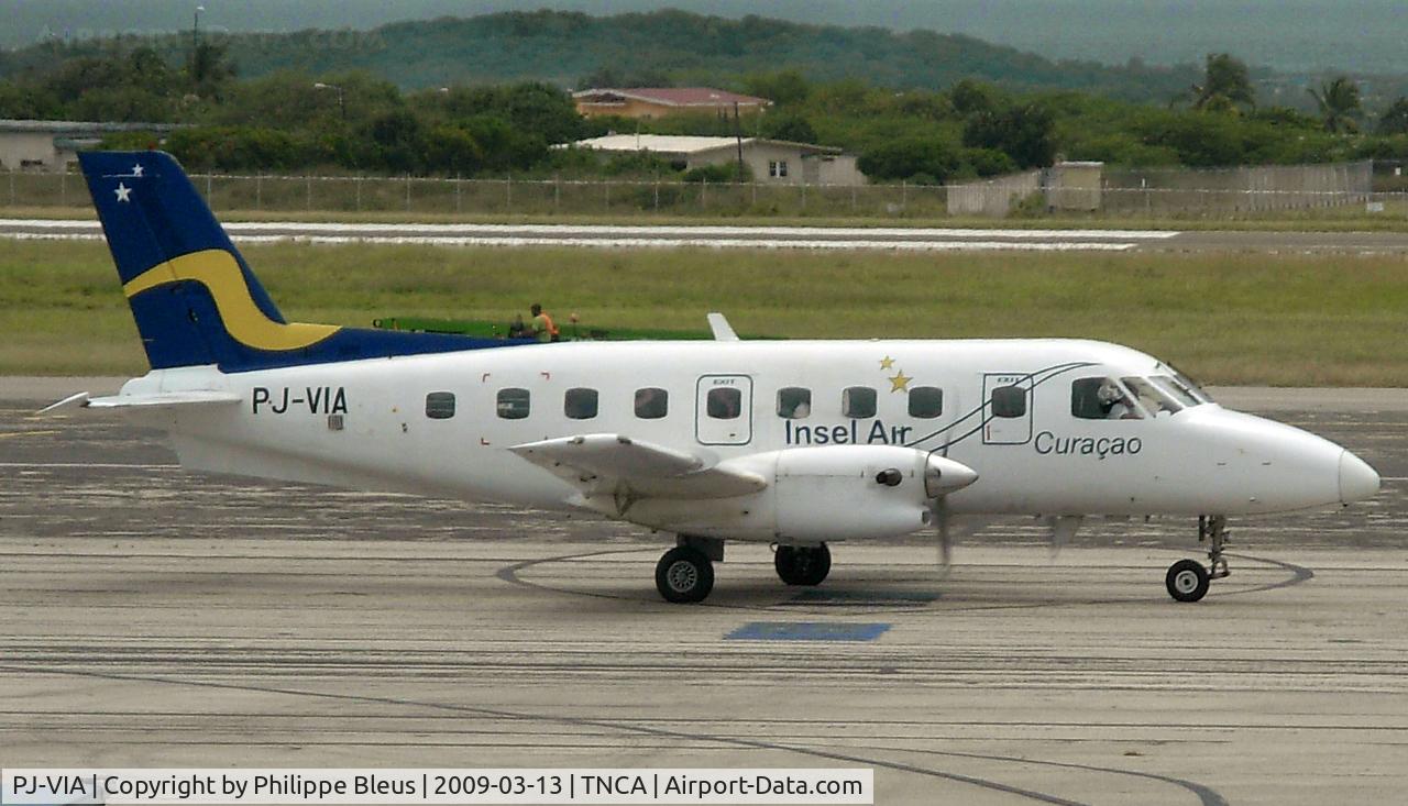 PJ-VIA, 1981 Embraer EMB-110P1 Bandeirante C/N 110387, Taxiing to rwy 11 for another island hop.