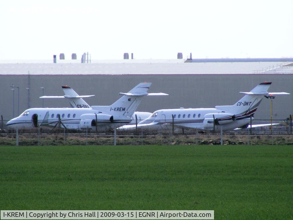 I-KREM, 2003 Raytheon Hawker 800XP C/N 258608, on the Netjets apron with CS-DRQ and CS-DNT