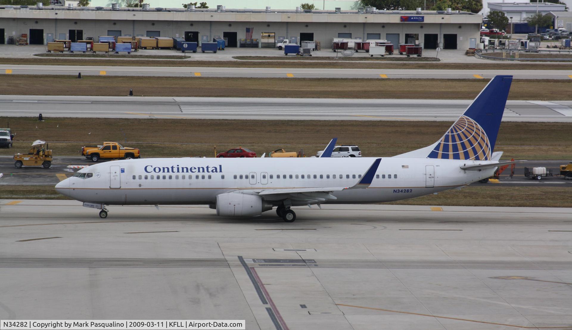 N34282, 2004 Boeing 737-824 C/N 31634, Boeing 737-800
