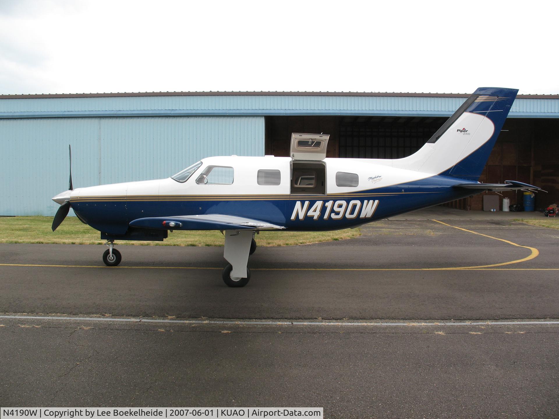 N4190W, 2000 Piper PA-46-350P Malibu Mirage C/N 4636287, Malibu Mirage
