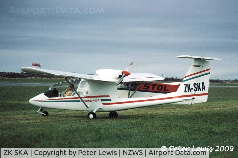 ZK-SKA, Meteor Sky Arrow 450T C/N 011, D P & W O Williams, Westport - 1997