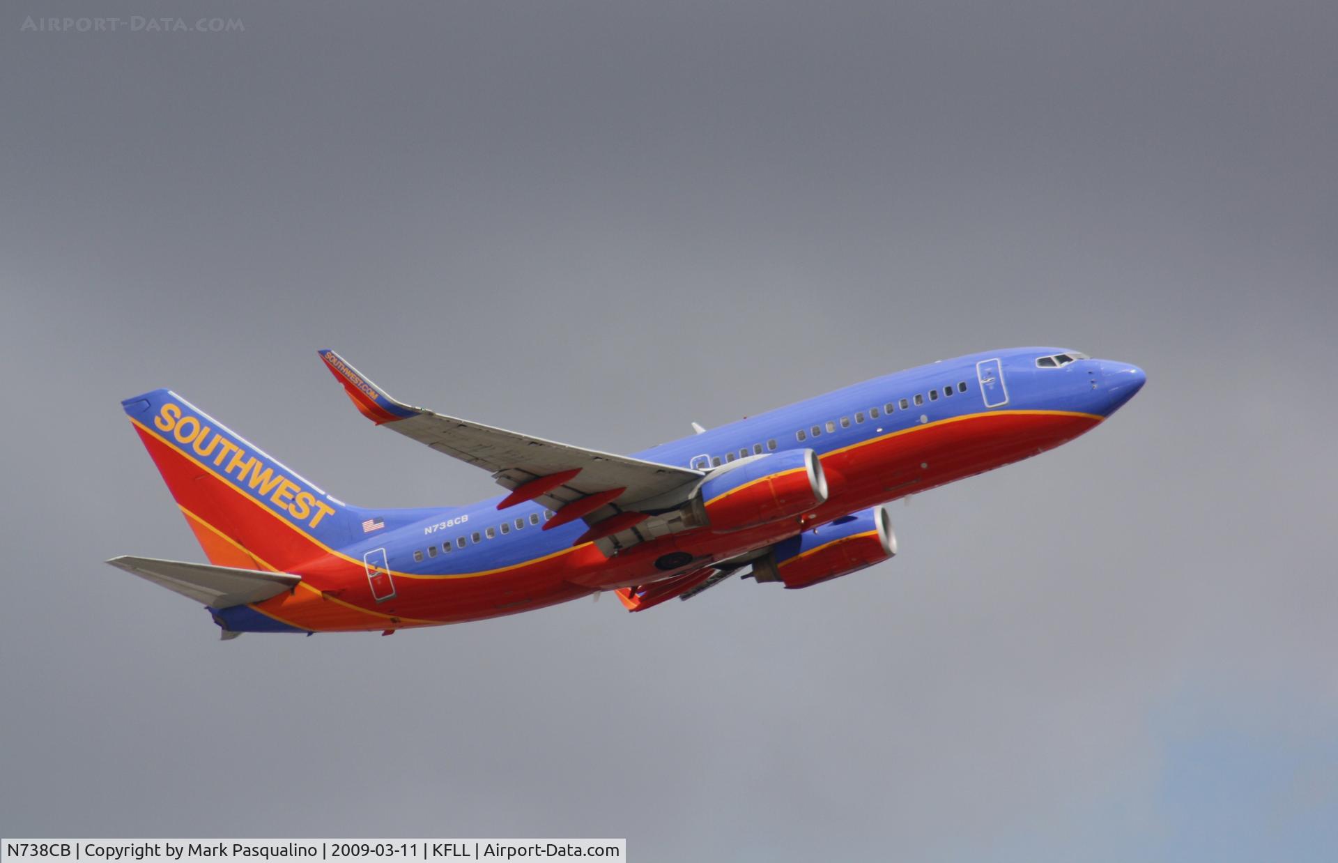 N738CB, 1999 Boeing 737-7H4 C/N 27870, Boeing 737-700