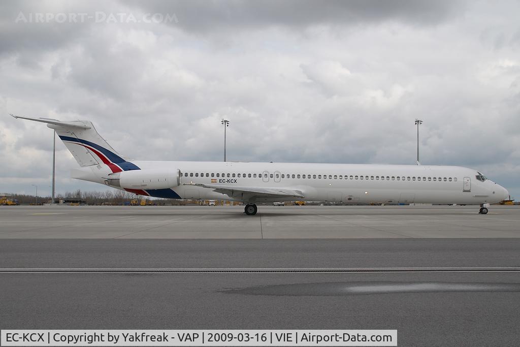 EC-KCX, 1988 McDonnell Douglas MD-83 (DC-9-83) C/N 49619, Swiftair MD80
