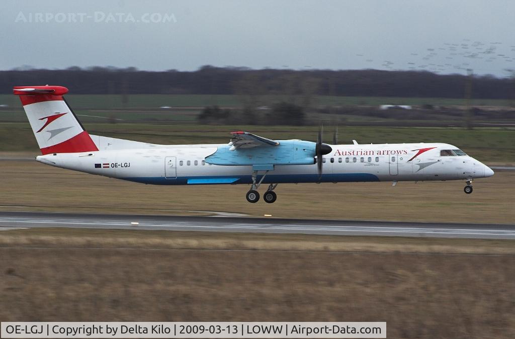 OE-LGJ, 2005 De Havilland Canada DHC-8-402Q Dash 8 C/N 4104, AUSTRIAN ARROWS