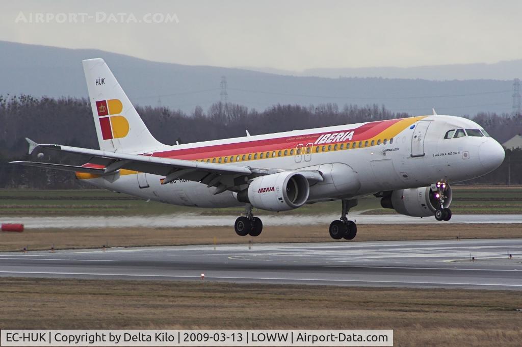 EC-HUK, 2000 Airbus A320-214 C/N 1318, IBERIA