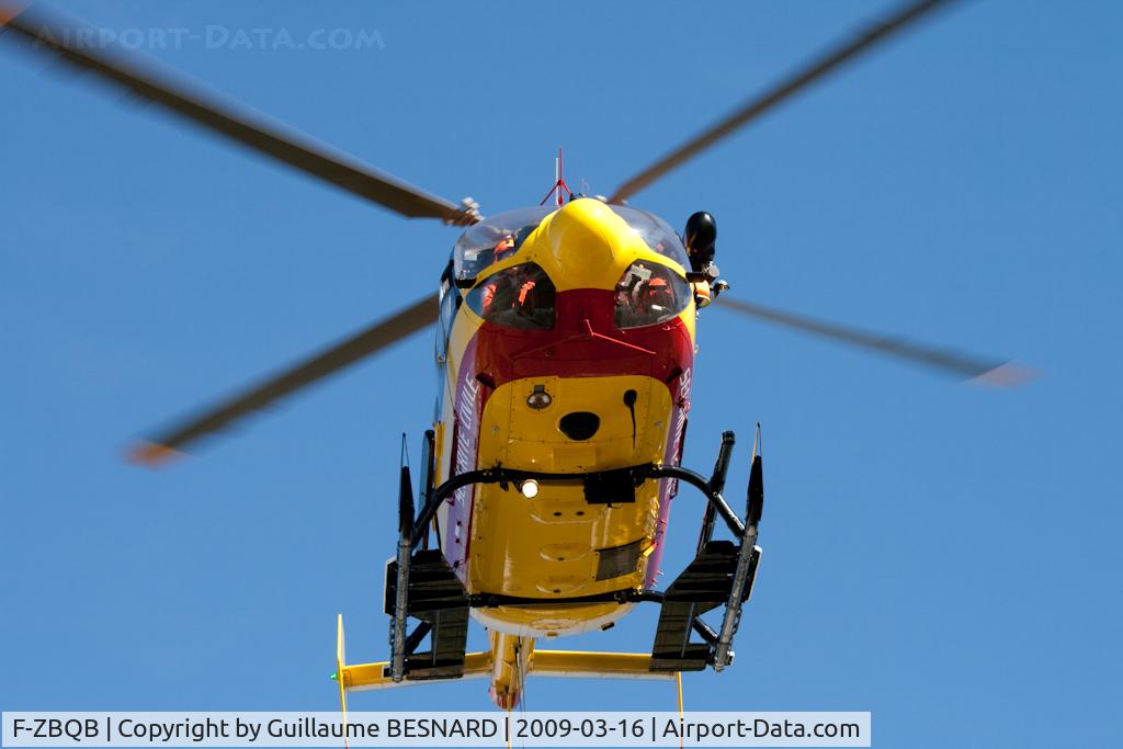F-ZBQB, 2004 Eurocopter-Kawasaki EC-145 (BK-117C-2) C/N 9058, Medical flight.