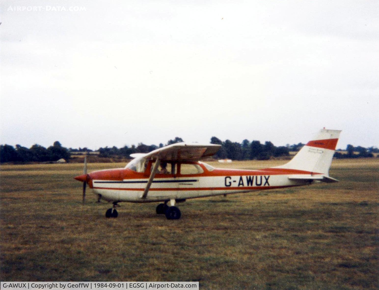 G-AWUX, 1968 Reims Cessna F172H C/N 0577, Cessna F172H G-AWUX was present at Stapleford for the round London air race 1st September 1984