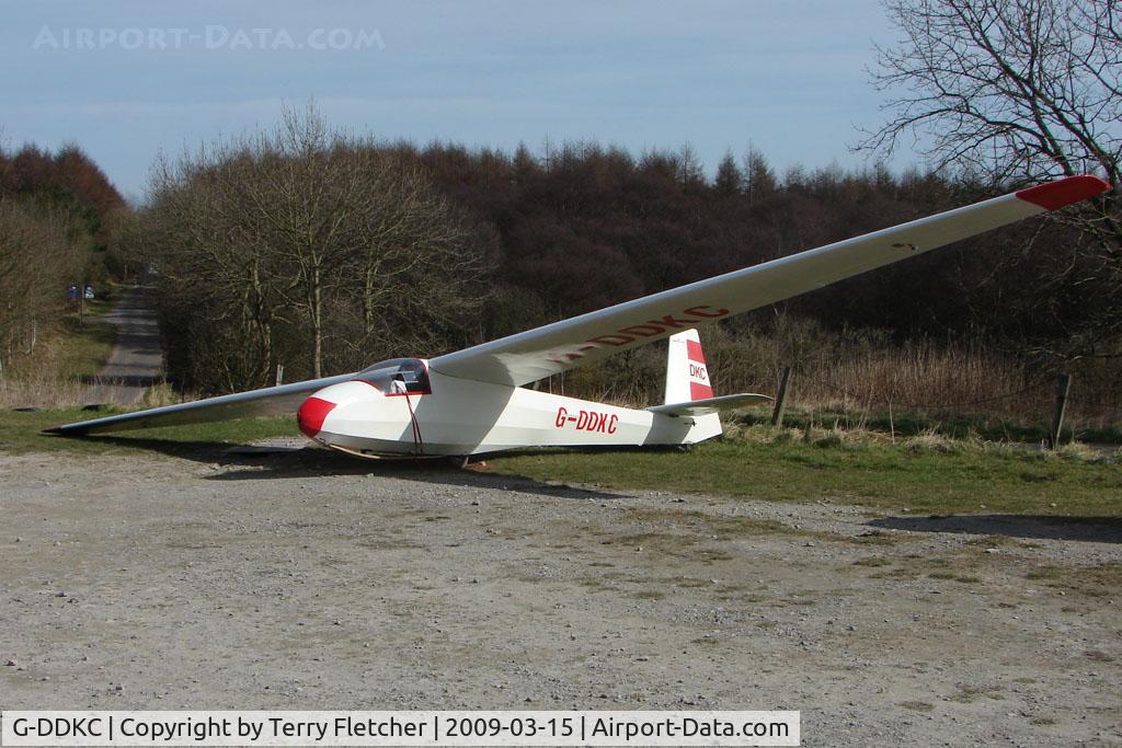 G-DDKC, 1972 Schleicher K-8B C/N 8261, Glider at Sutton Bank