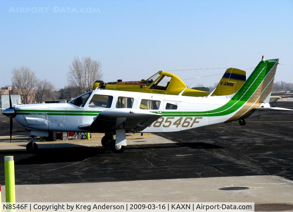 N8546F, 1976 Piper PA-32R-300 Cherokee Lance C/N 32R-7780109, Piper PA-32R-300 Cherokee Lance.