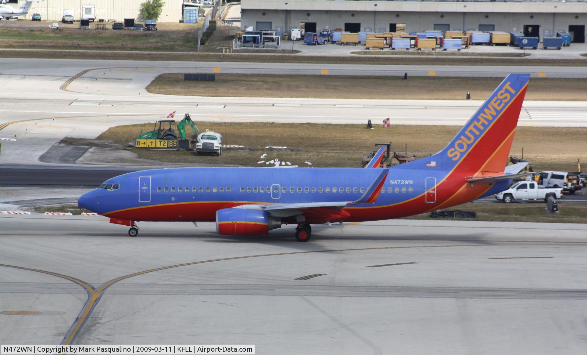 N472WN, 2004 Boeing 737-7H4 C/N 33831, Boeing 737-700
