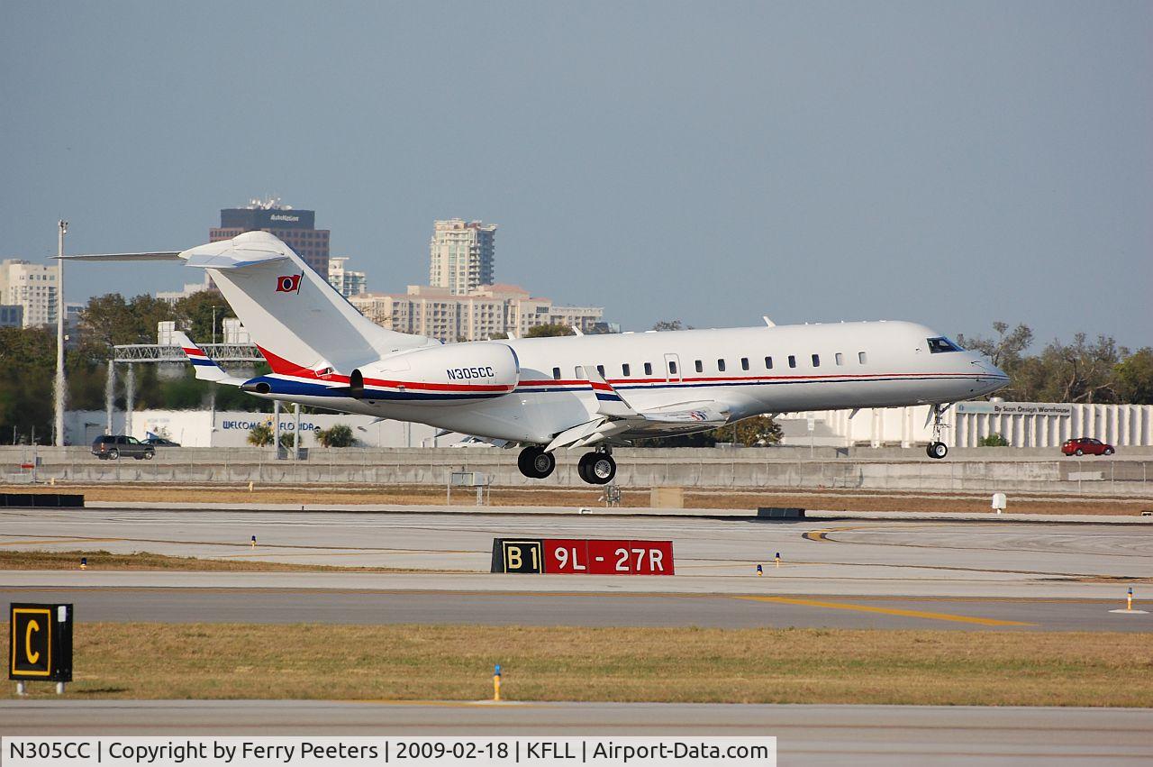 N305CC, 1999 Bombardier BD-700-1A10 Global Express C/N 9027, Global Express is always impressive