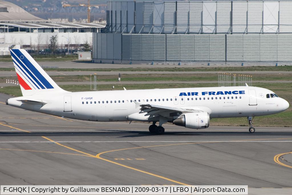 F-GHQK, 1991 Airbus A320-211 C/N 0236, Landing  14R