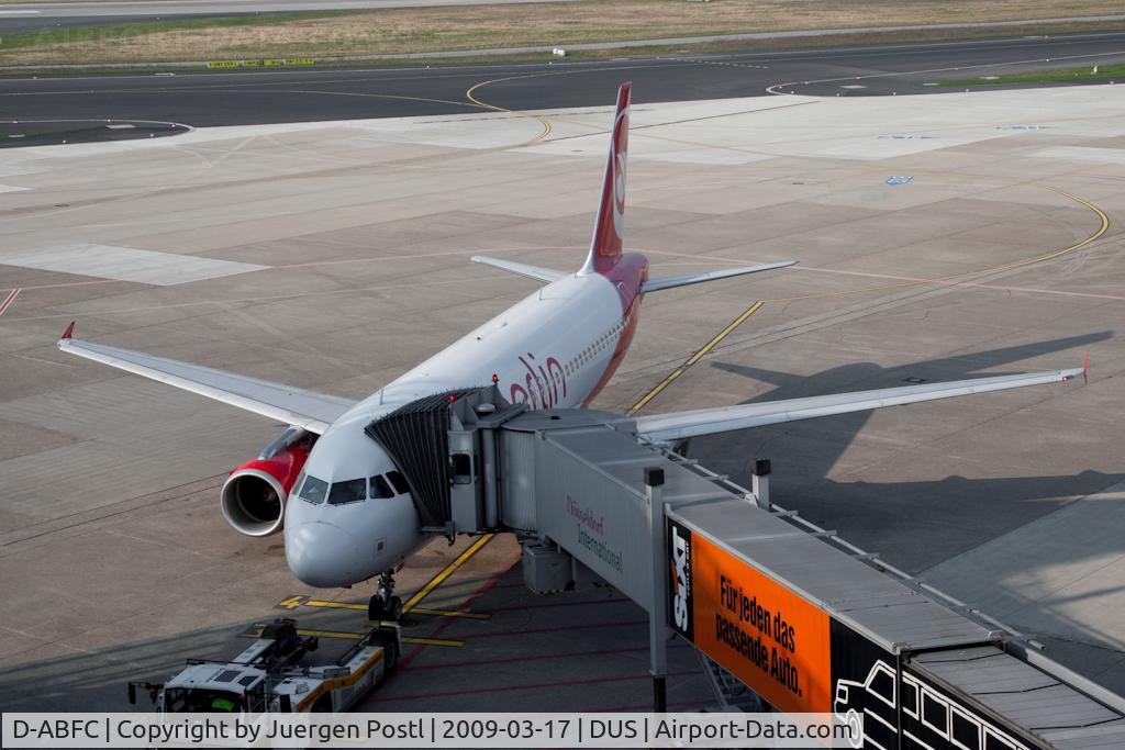 D-ABFC, 2010 Airbus A320-214 C/N 4161, Air Berlin - aber welcher? :-)