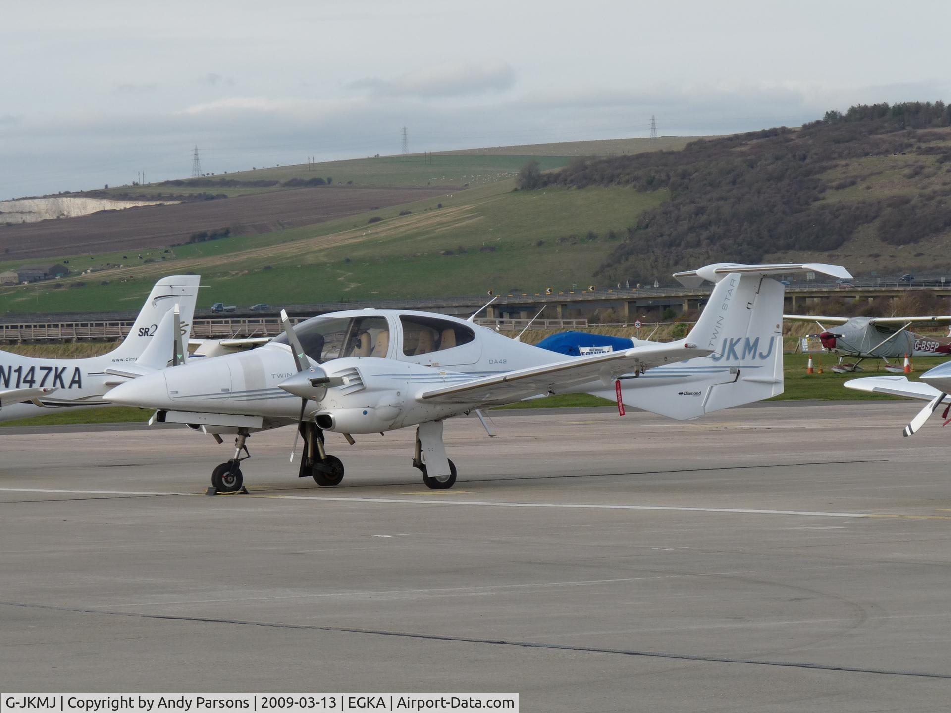 G-JKMJ, 2006 Diamond DA-42 Twin Star C/N 42.141, G-JKMJ at Shoreham
