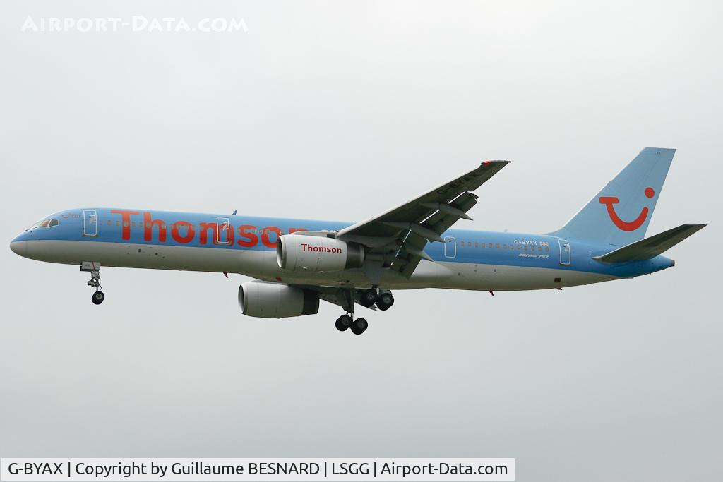 G-BYAX, 1999 Boeing 757-204 C/N 28834, Landing 05