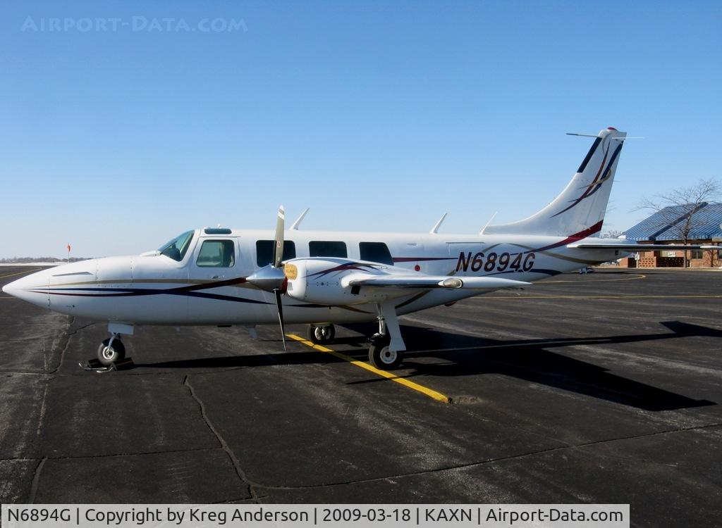 N6894G, 1981 Piper Aerostar 600 C/N 6009058161256, Midwest Aviation's Piper PA-60 Aerostar