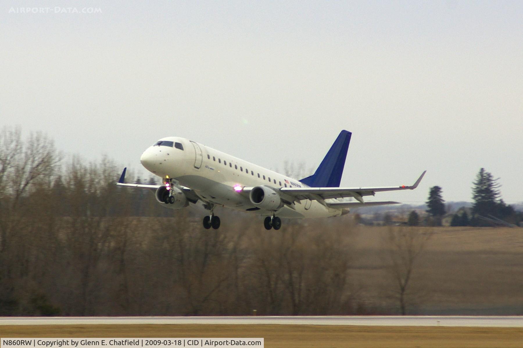 N860RW, 2005 Embraer 170SE (ERJ-170-100SE) C/N 17000084, Departing runway 9 for O'Hare International.