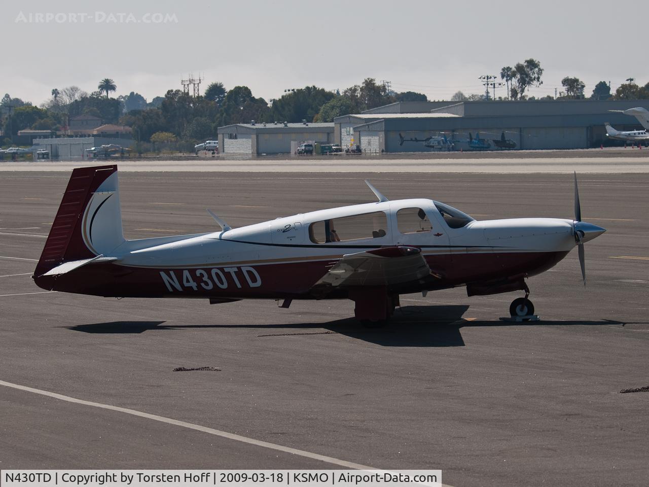 N430TD, 2006 Mooney M20R Ovation C/N 29-0430, N430TD parked on the tarmac at KSMO