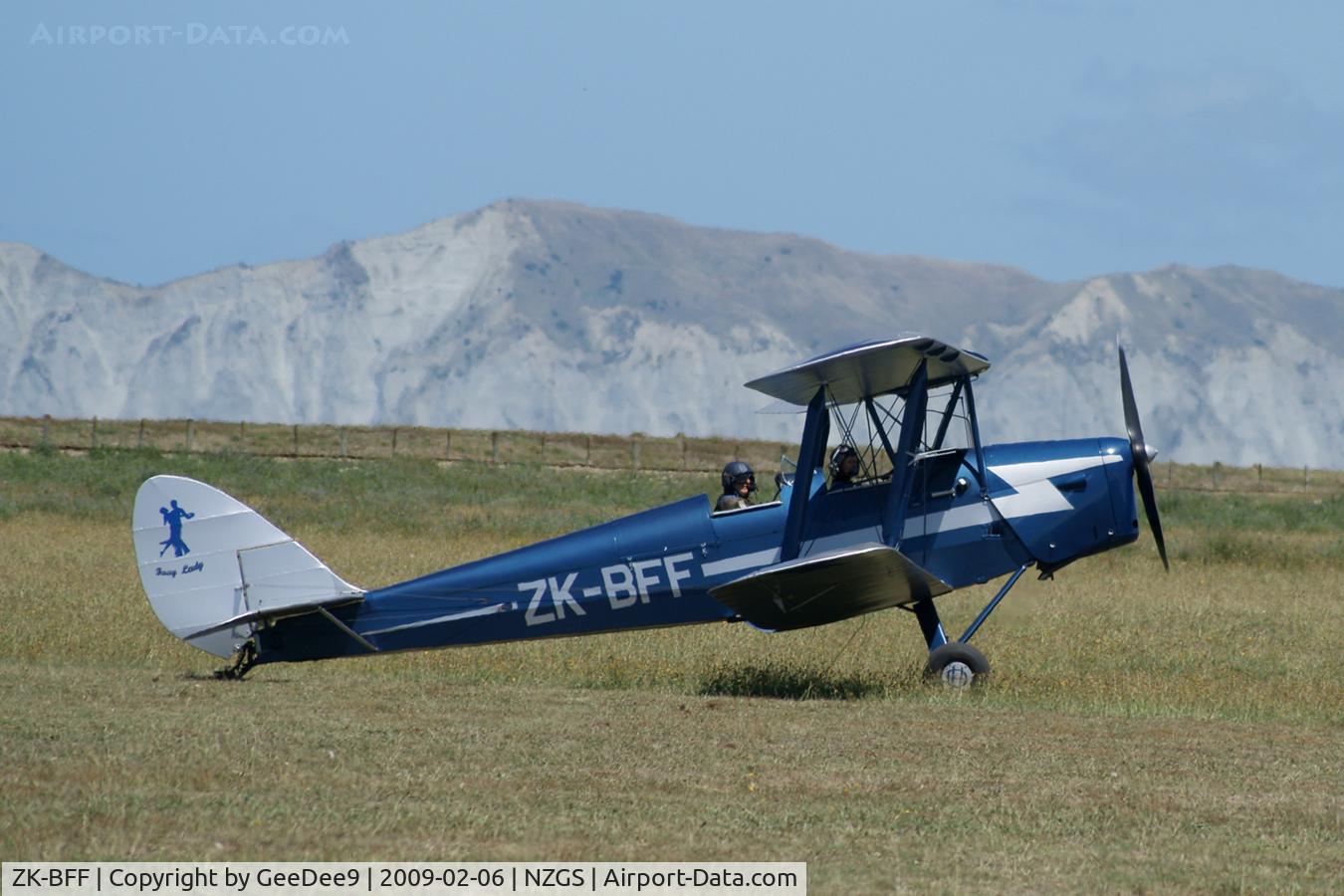ZK-BFF, De Havilland DH-82A Tiger Moth II C/N 83564, Ready for take off for the air race