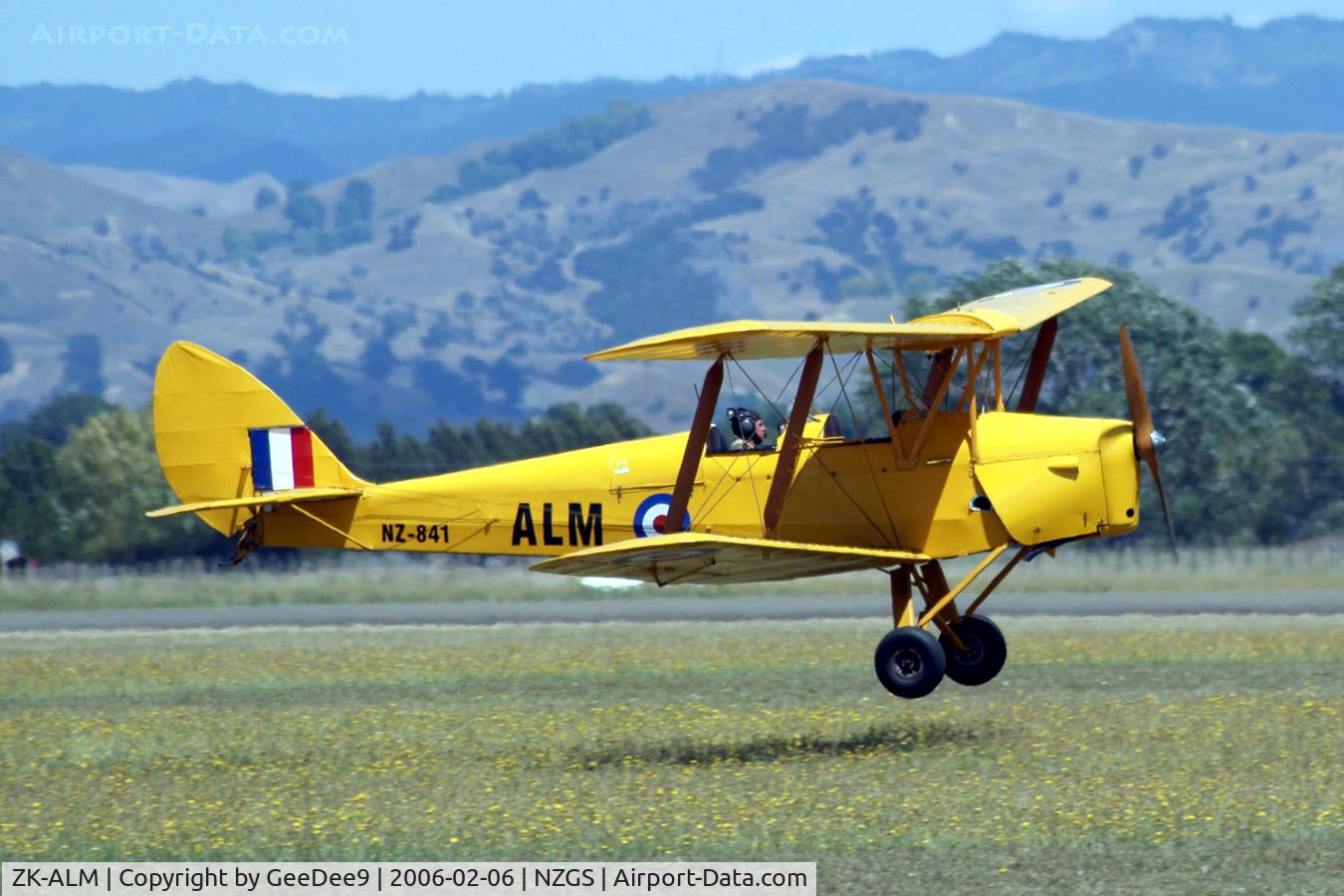 ZK-ALM, 1941 De Havilland New Zealand DH-82A Tiger Moth C/N DHNZ91, Spot landing competition during the weekend fly-in