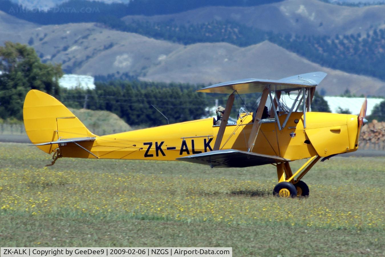ZK-ALK, 1939 De Havilland DH-82A Tiger Moth II C/N 3795, Spot landing competition during the weekend fly-in