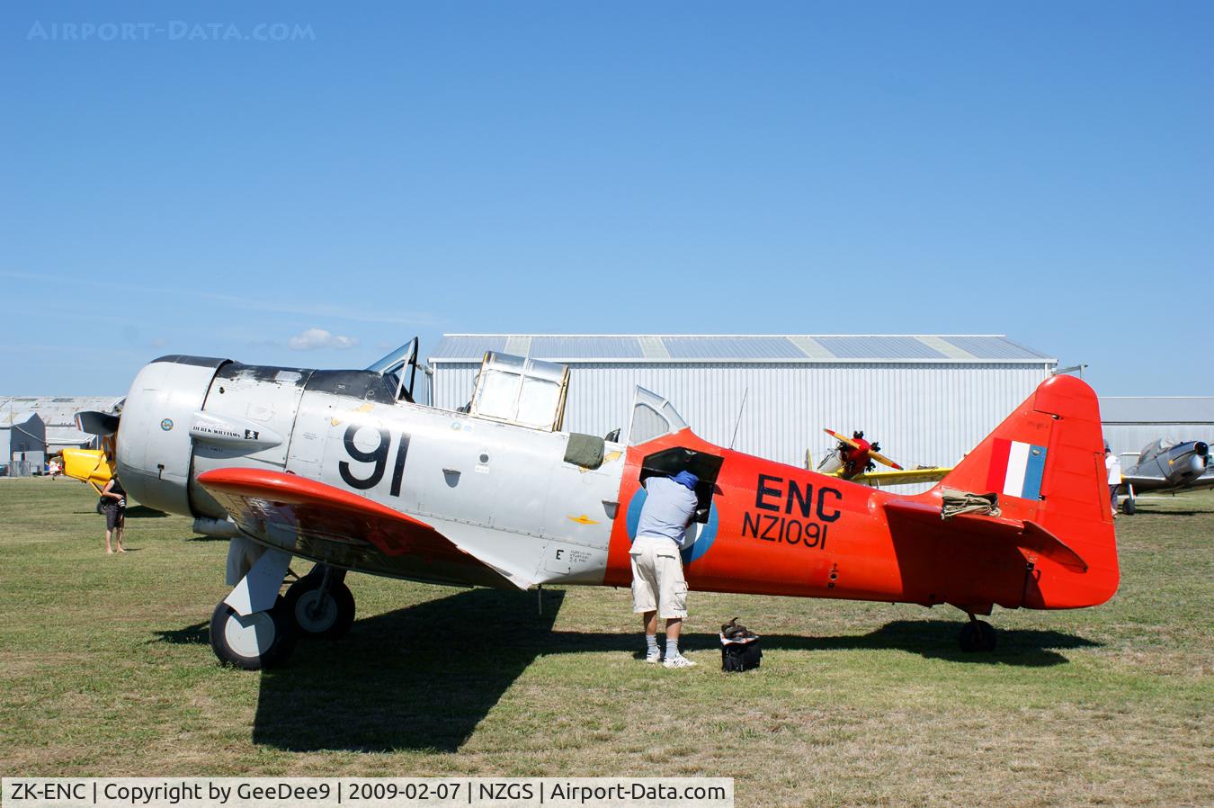ZK-ENC, North American AT-6D Harvard III C/N 88-16505 (42-84724), Owner Derek Williams readying for departure