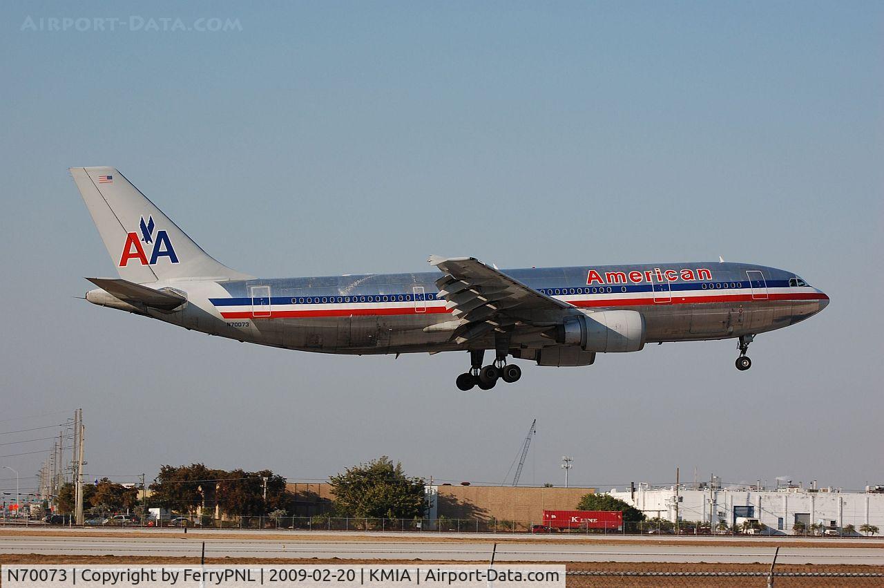 N70073, 1989 Airbus A300B4-605R C/N 516, Landing in MIA