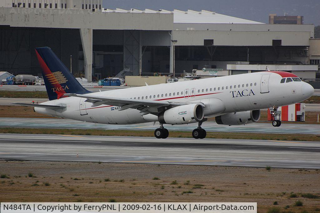 N484TA, 2001 Airbus A320-233 C/N 1523, Welcome to sunny California