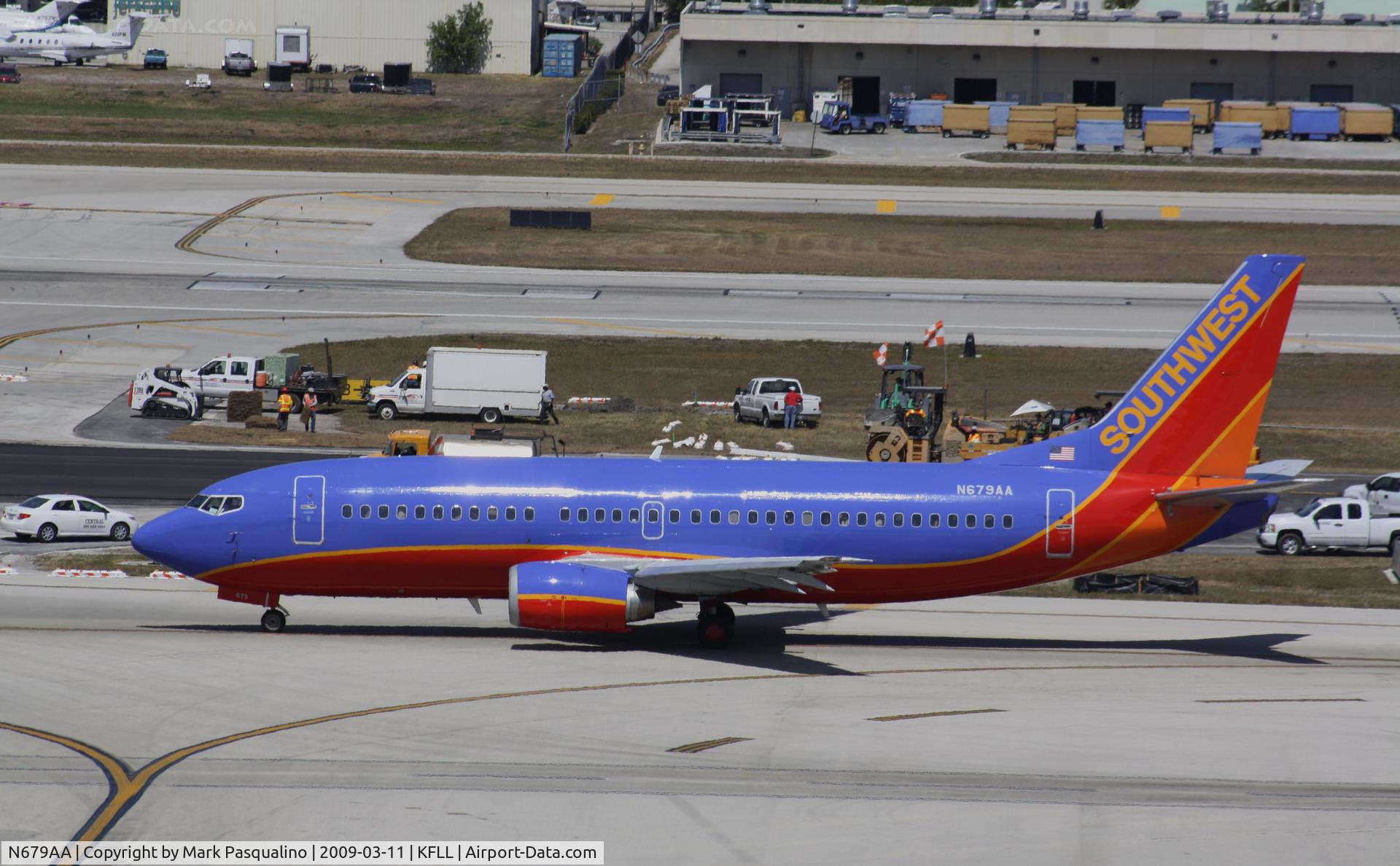 N679AA, 1986 Boeing 737-3A4 C/N 23291, Boeing 737-300