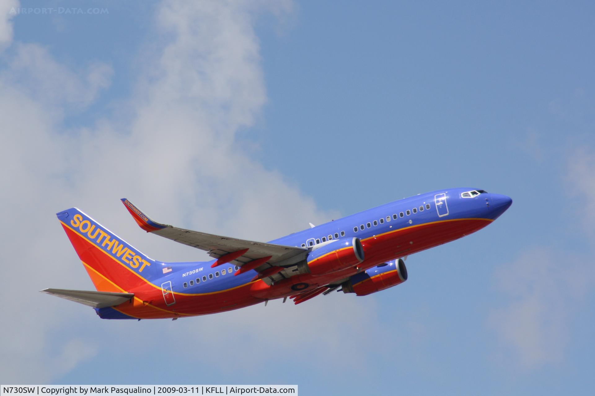 N730SW, 1999 Boeing 737-7H4 C/N 27862, Boeing 737-700