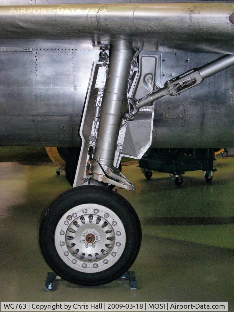 WG763, 1955 English Electric P.1A C/N 95003, main gear of English Electric P.1A