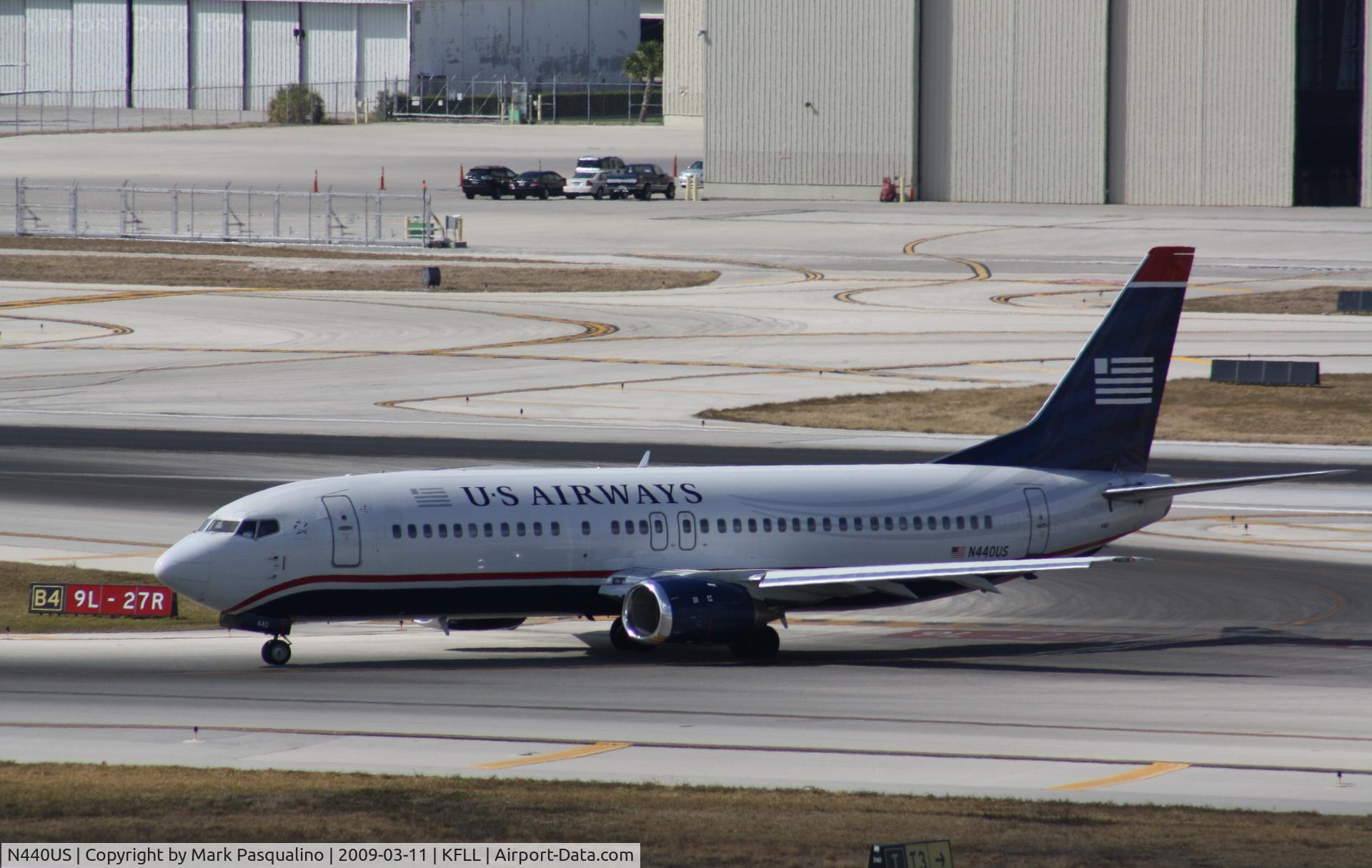 N440US, 1990 Boeing 737-4B7 C/N 24811, Boeing 737-400