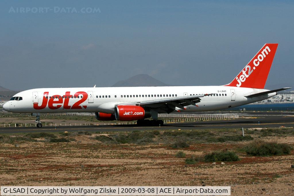 G-LSAD, 1989 Boeing 757-236 C/N 24397, visitor