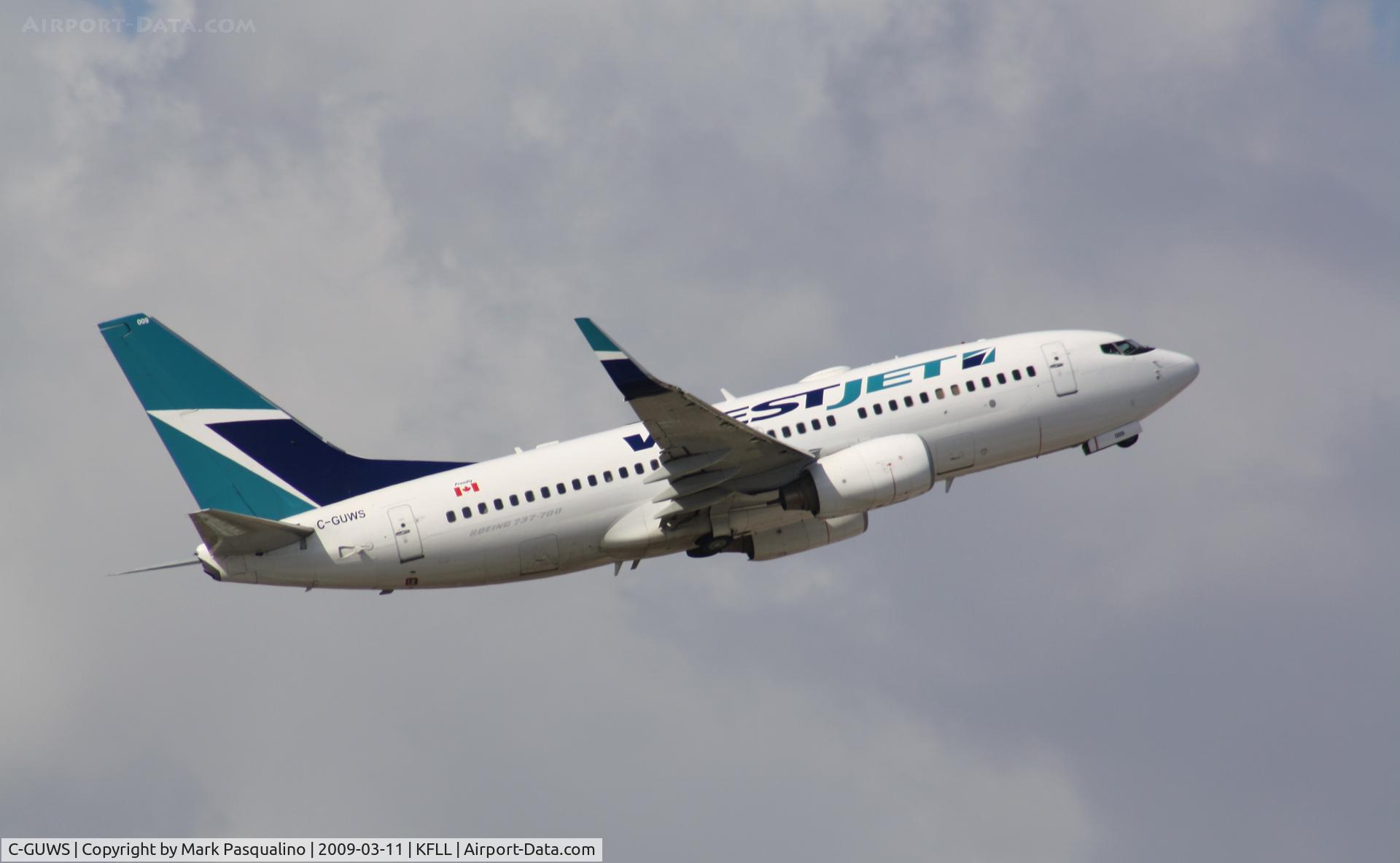 C-GUWS, 2002 Boeing 737-76N C/N 33378, Boeing 737-700
