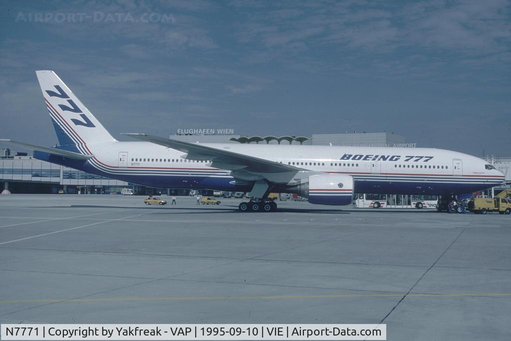 N7771, 1994 Boeing 777-267 C/N 27116, Boeing 777-200