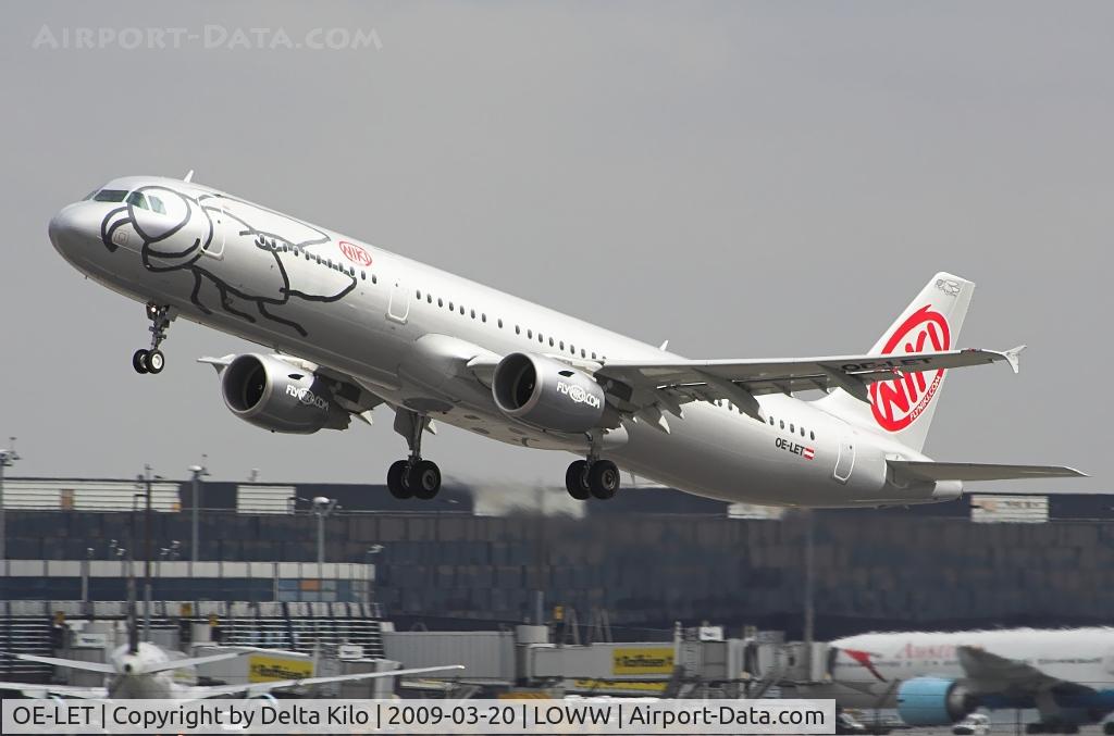 OE-LET, 2009 Airbus A321-211 C/N 3830, NIKIS new A321-211  cn3830