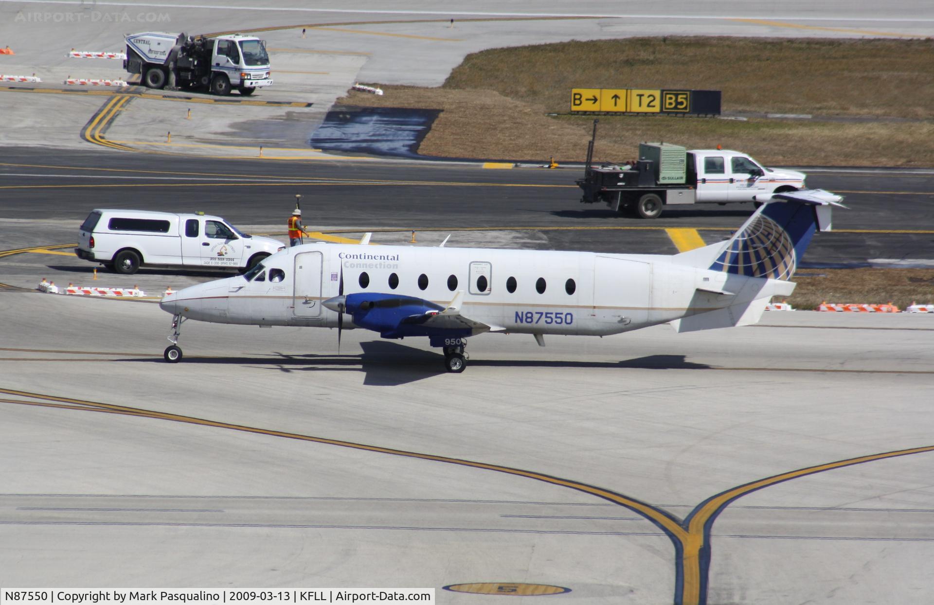 N87550, 1996 Beech 1900D C/N UE-205, Beech 1900D