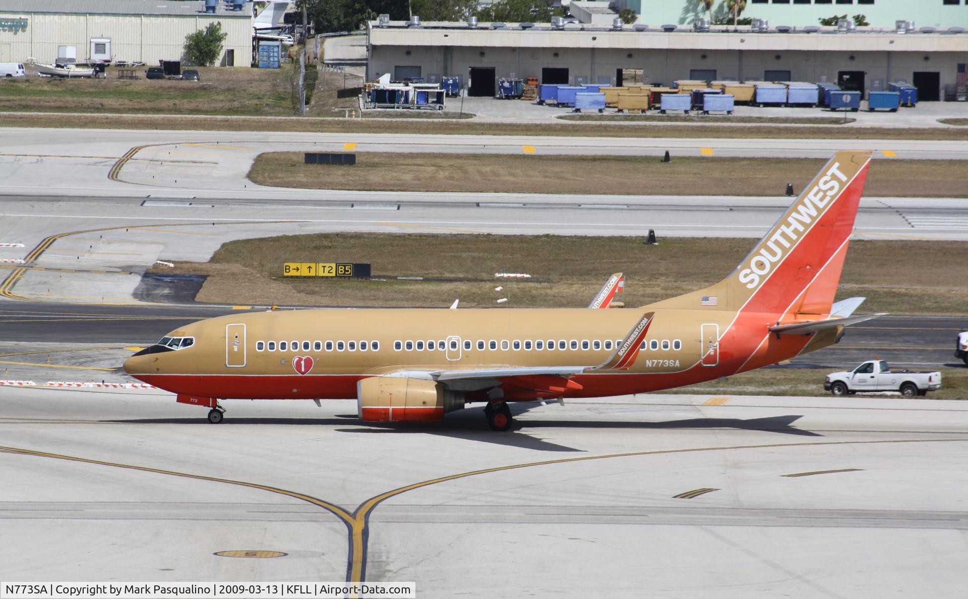 N773SA, 2000 Boeing 737-7H4 C/N 27881, Boeing 737-700
