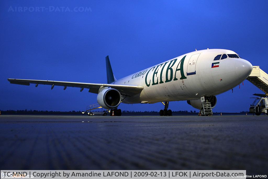 TC-MND, 1982 Airbus A300C4-203F C/N 212, End of the day @ XCR