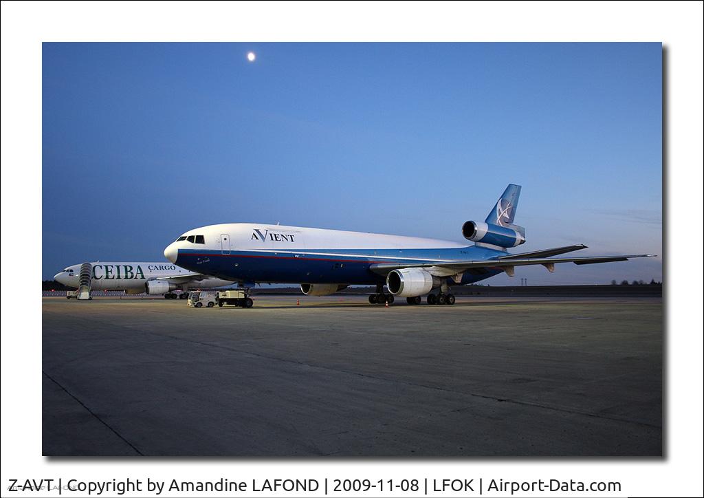 Z-AVT, 1978 McDonnell Douglas DC-10-30F C/N 46590, VT and MND