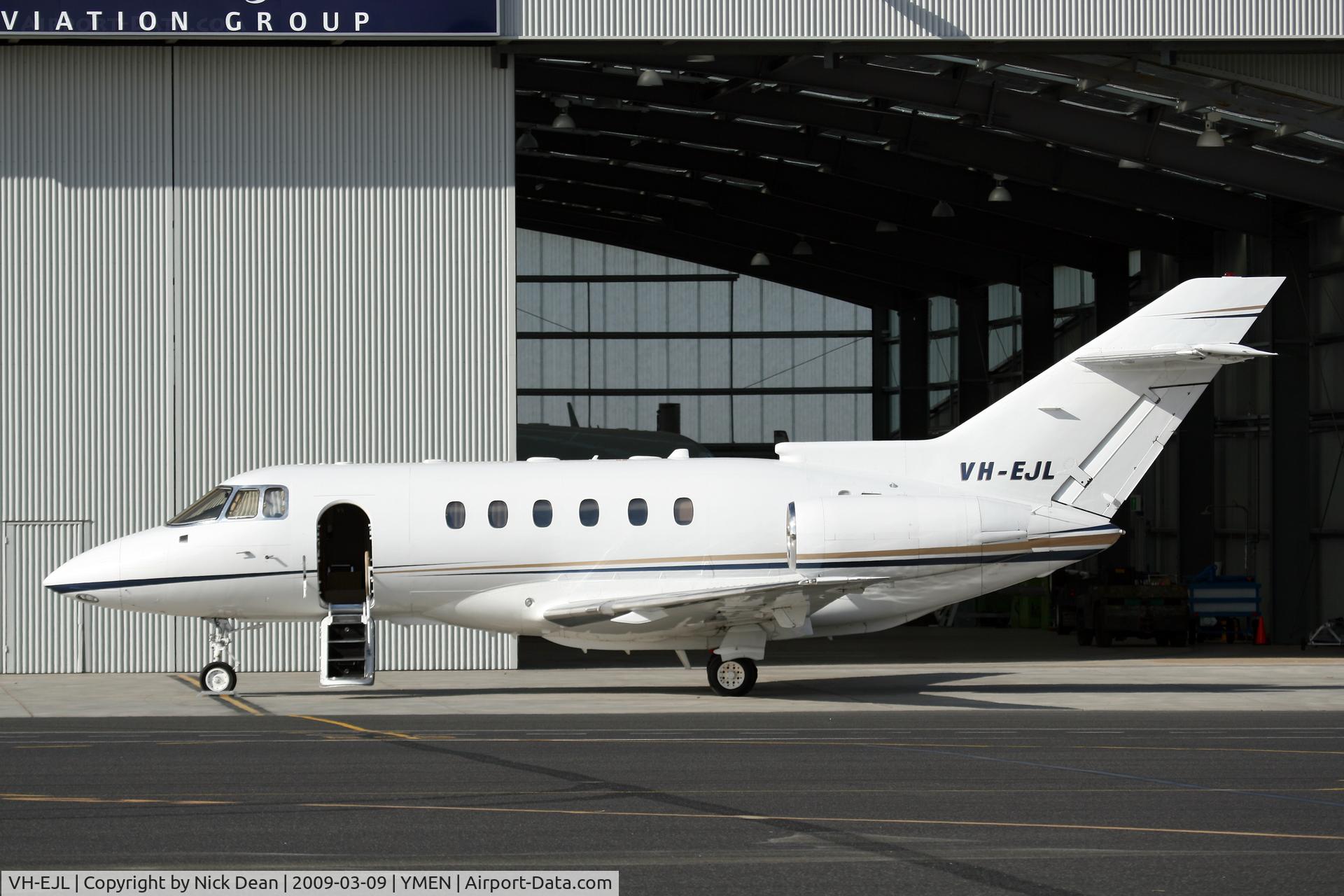 VH-EJL, 1996 Raytheon Hawker 800XPi C/N 258295, YMEN