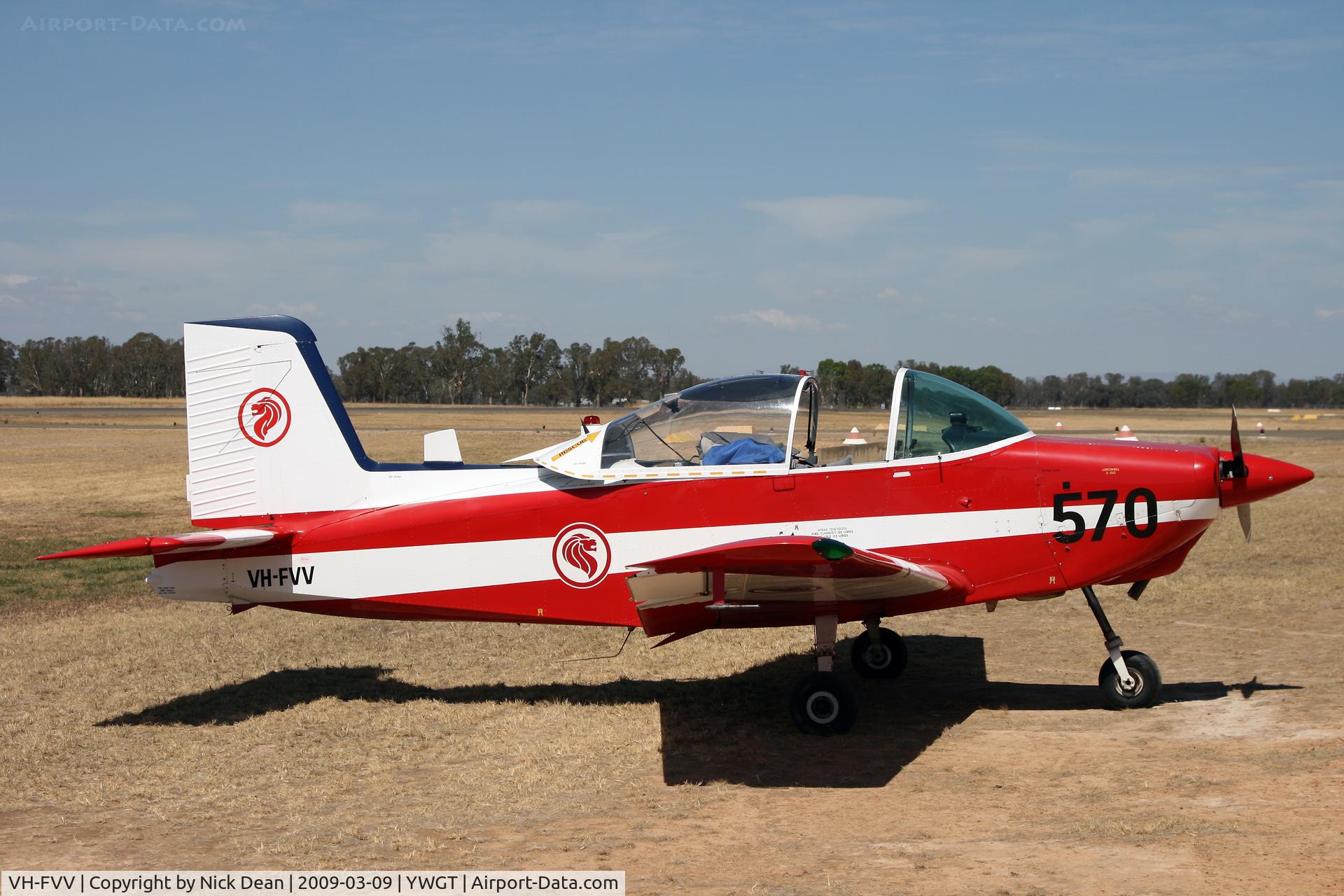 VH-FVV, 1971 AESL Airtourer T6/24 C/N B570, YWGT