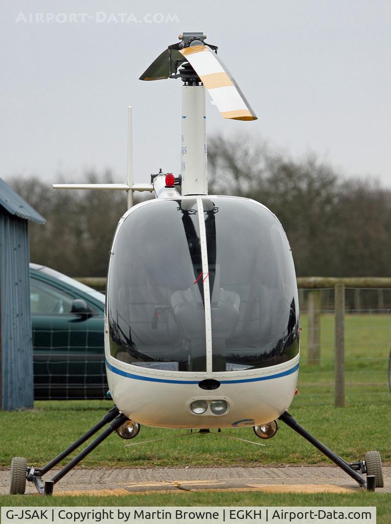 G-JSAK, 1999 Robinson R22 Beta C/N 2959, Front view