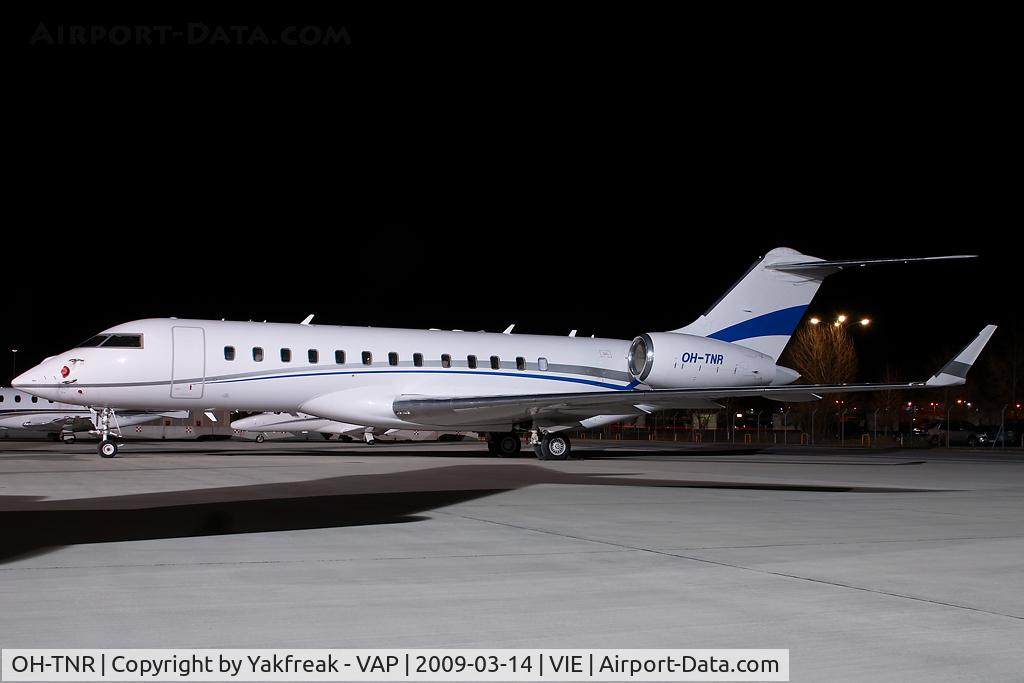 OH-TNR, 2004 Bombardier BD-700-1A10 Global Express C/N 9159, Globalexpress