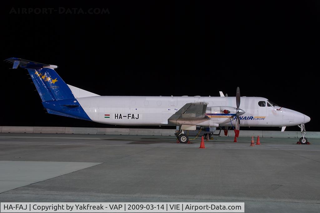 HA-FAJ, 1989 Beech 1900C C/N UC-79, Farnair Beech 1900