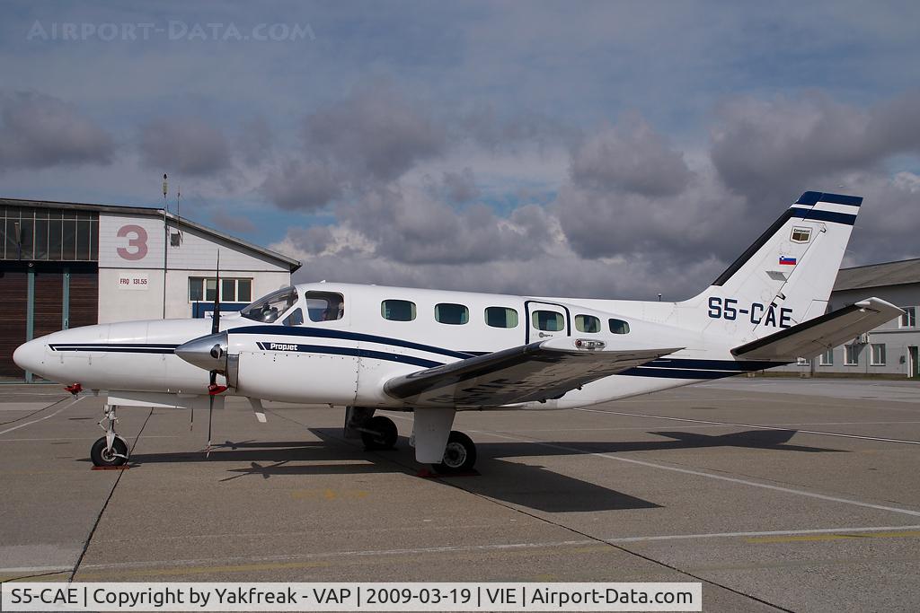 S5-CAE, 1980 Cessna 441 Conquest II C/N 441-0150, Cessna 425