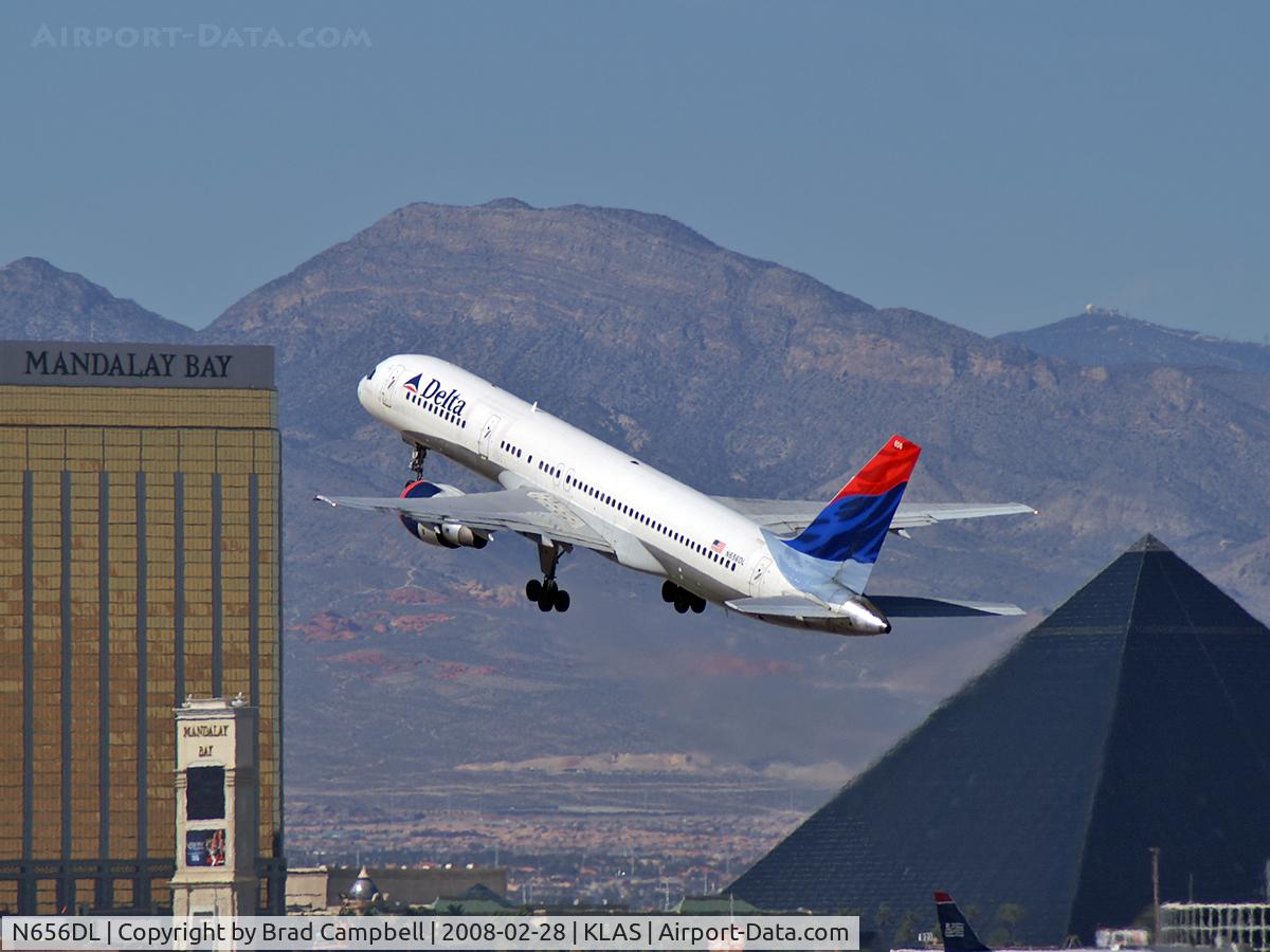 N656DL, 1990 Boeing 757-232 C/N 24396, Delta Airlines / 1990 Boeing 757-232